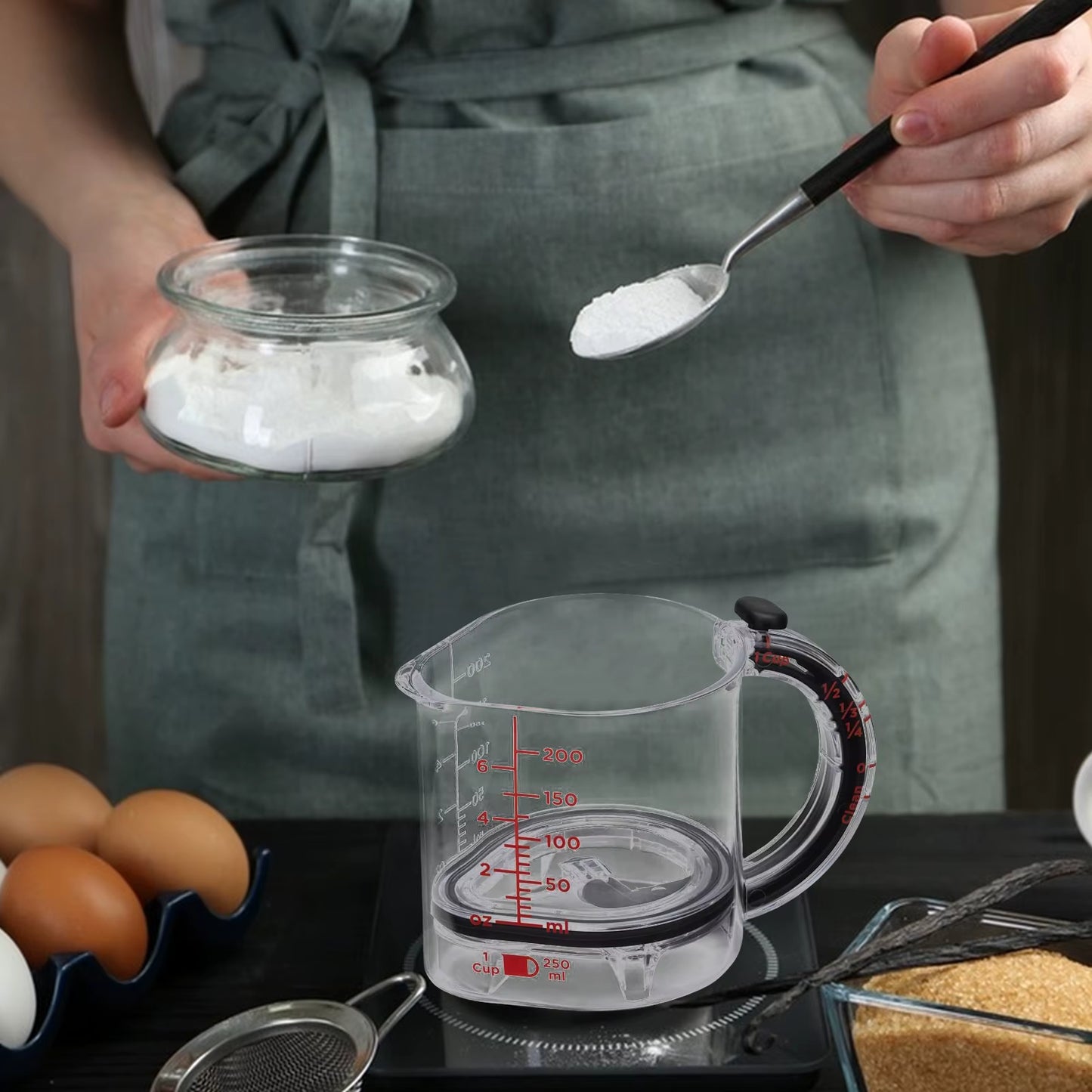 FlexMeasure Adjustable Measuring Cup